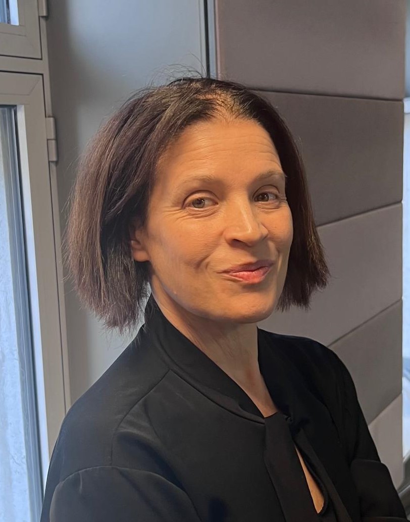 Estimating MV/LV DER Flexibility for Enhanced TSO–DSO Coordination: Insights from an Italian Real-World Case Study